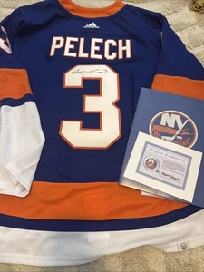 New York Islanders Pelech Trikot - handsigniert mit Echtheitszertifikat - Bild 1 von 3