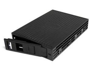 25SATSAS35 Startech 2.5" SATA/SAS SSD/HDD to 3.5" SATA Hard Drive Converter - Picture 1 of 2