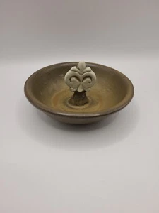 Posacenere vintage decorativo in ceramica - Foto 1 di 5