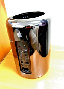 Mac Pro 2013 3.5GHz 6-Core /64GB RAM / 500GB SSD/Dual AMD FirePro D700 - Picture 1 of 6