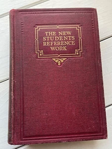 1919 The New Student's Reference Work Vol 2 NO MARKINGS! Beach Encyclopedia HC - Picture 1 of 18