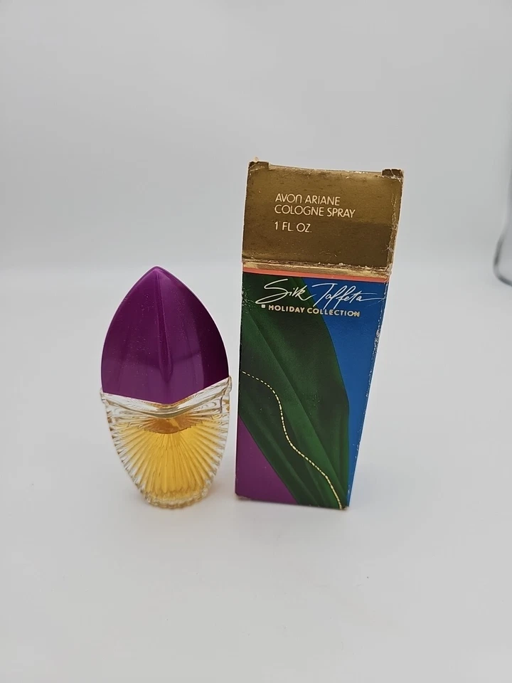 Nuevo spray perfume colonia Avon Silk Tafetán Holiday Collection - Ariane - 1 oz Foto 1 de 1
