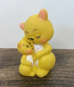 Vintage Rubber Squeaky Toy 4" Yellow Squirrel Fox With Baby Cat - Picture 1 of 7
