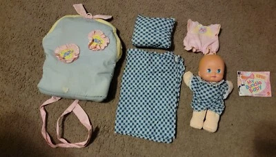 MATTEL VINTAGE 1992 MAGIC NURSERY MY BUNDLE BABY DOLL BACKPACK MANUAL CLOTHES - Image 1 of 4