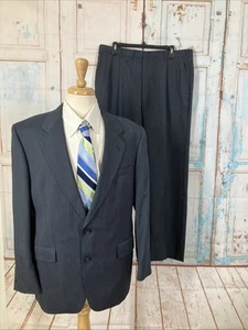 Tuta Hart Schaffner & Marx 42R blu gessato lana USA 2 pezzi pantaloni 37x32 vintage - Foto 1 di 20