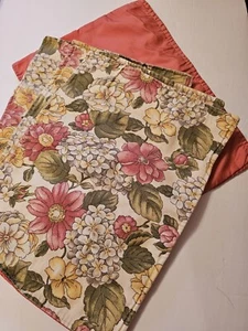 Vintage Set Of Four Handmade Placemats 10x 15 Reversible Floral And Solid - Picture 1 of 4
