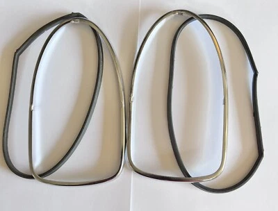 TAIL LIGHT LENS CHROME TRIM RINGS SET OF 2 PAIR VOLKSWAGEN T1 BUG BEETLE 1968-70 - image 1 of 3