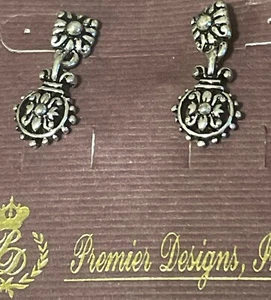 Premier Designs Avery #3321 silberfarbene Ohrhänger - Bild 1 von 5