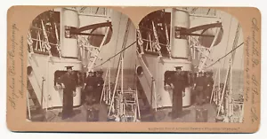 Ammiraglio Dewey’s Flagship Olympia 1899 Stereoview Sailors Keystone Singley SV 105 - Foto 1 di 2