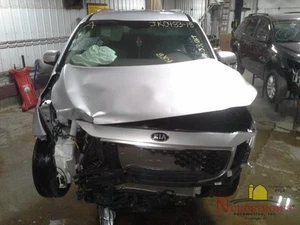 Brazo de control superior trasero derecho Kia Sedona 2018 4 puertas 9-1 - Imagen 1 de 12