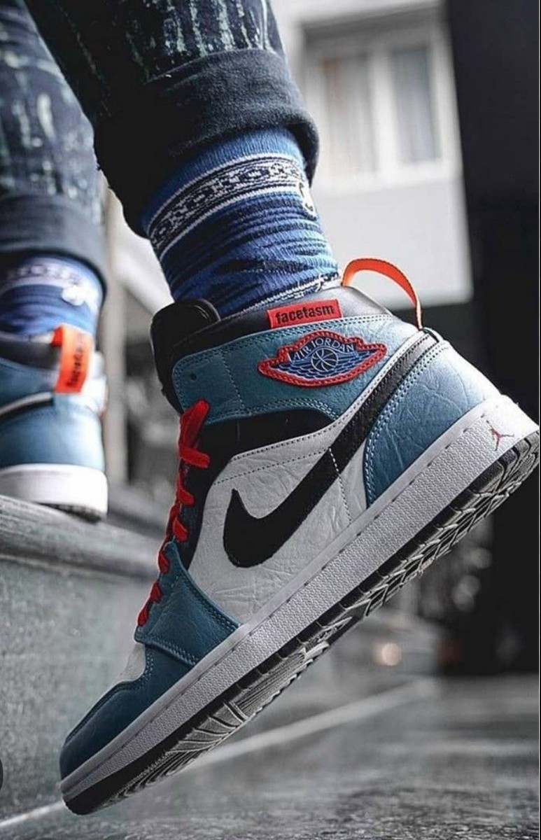 Facetasm x Air Jordan 1 Mid Fearless for Sale | Authenticity Facetasm x Air Jordan 1 Mid Fearless for Sale | Authenticity