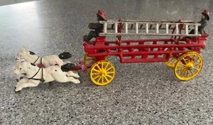 Antique/Vintage Cast Iron Horse Drawn Fire Wagon Hook and Ladder Fireman Toy - Picture 1 of 17