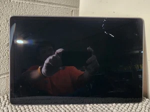 2017–23 Tesla Model 3 / Y Center Touch Screen 1089543-00-J - Picture 1 of 10