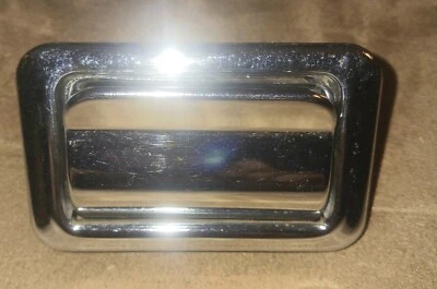 Cenicero reposabrazos trasero Oldsmobile Cutlass 442 1968-72 - original Foto 1 de 3