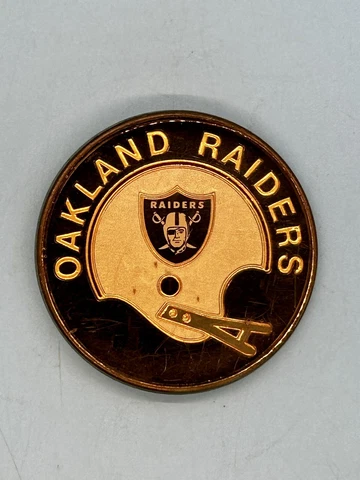 Vintage Oakland Raiders Belt Buckle Lee NY Metal NFL Licensed 1970's Cover