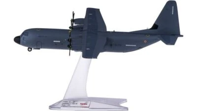 1: 200 Herpa ARMEE DE L' AIR 洛克希德马丁 C-130J-30 飞机压铸模型 — 第 1/4 张图片