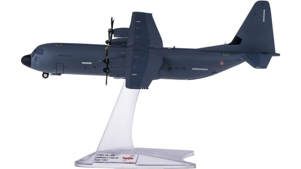1:200 Herpa ARMEE DE L' AIR Lockheed Martin C-130J-30 Aircraft Diecast Model — 第 1/4 张图片