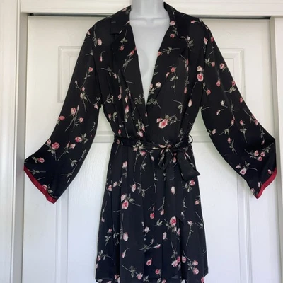 ЧЕРНЫЙ CHIFFONY кимоно халат красный розы цветочный подпоясанный средней длины унисекс средний - Изображение 1 из 4