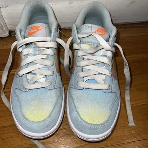 Nike Dunk Low BG Niñas EE. UU. Talla 4,5 años. Sin caja - Imagen 1 de 6