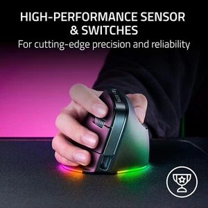 Razer Pro Click V2 Vertical Right-handed Vertical Ergonomic Wireless Mouse - Picture 1 of 7