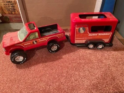 Nylint Stables VINTAGE Ford Truck & horse Trailer Pressed Steel 1/16 scale toy - Image 1 of 4