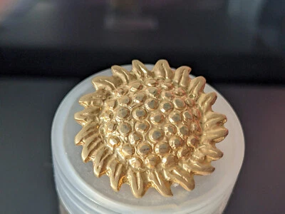 toller Trachtenknopf, Metallknopf - Sonnen-Blume - 31mm - Gold, Mantelknopf - Bild 1 von 3