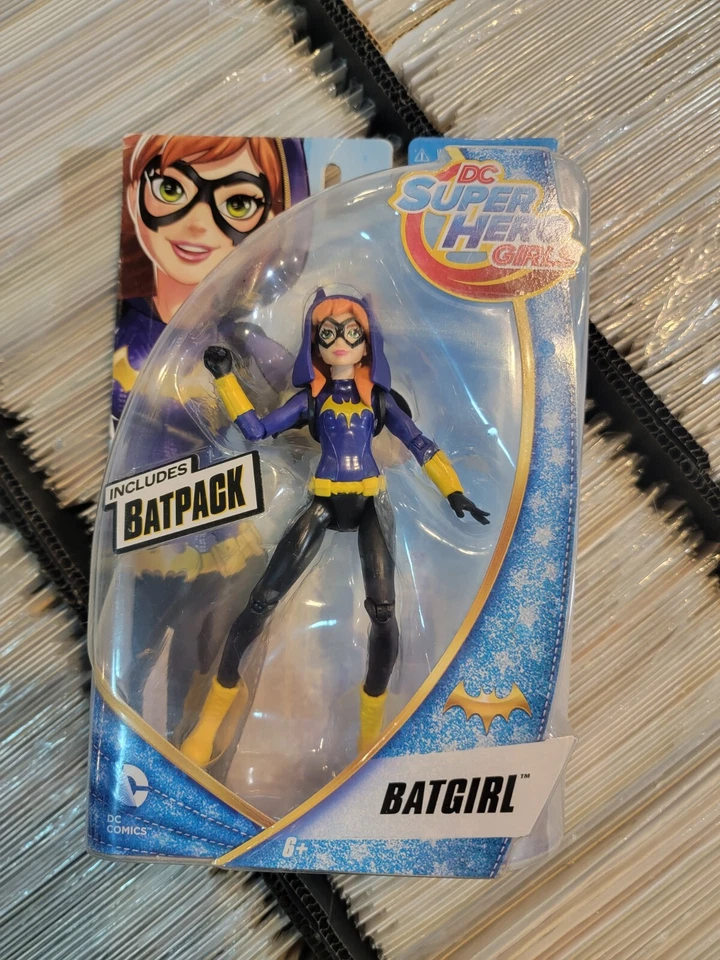 Figura de acción DC Super Hero Girls Batgirl Mattel 2015 Foto 1 de 1
