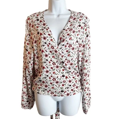 Женский топ с запахом Rock by Junk Food размер L цветочный принт с длинным рукавом белый вискоза - Изображение 1 из 4