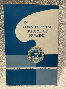 York, PA York Hospital School Of Nursing Bulletin 1967 - 1969 - Imagen 1 de 21