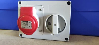 GEWISS AC11572 (16A 3P+E 400 Volt Interlocked Socket Outlet) - Image 1 of 3