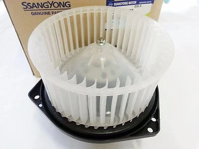 Unidad sopladora de ventilador y motor OEM para aire acondicionado manual Ssangyong Rexton 2004+ #6921008A30 Foto 1 de 4