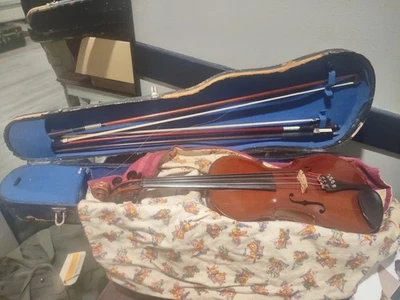 Rare Vintage Stradivarius Violin With Old Case  - Image 1 of 4