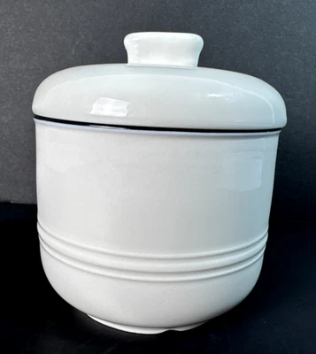 White Porcelain Double-Lid Covered Bowl 4" Small Casserole/Ramekin – Unbranded - Image 1 of 4
