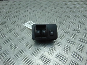 Hyundai Amica Right Driver Offside Front Electric Window Switch Mk1 2005-2011A - Picture 1 of 7