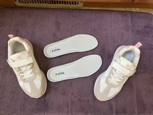 Fitville ohne Spitze...NEU-EINMAL GETRAGEN-DAMEN WEISS/GRAU/ROSA REBOUND Größe 8,5 WEIT - Bild 1 von 6