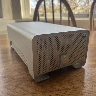 G-Technology 8TB G-RAID Thunderbolt  ,  external hard drive - Image 1 of 4