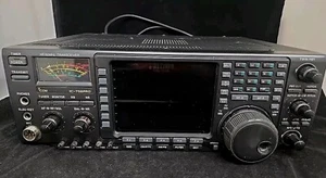 ICOM IC-756PRO HF Transceiver Amateur Ham Radio - Picture 1 of 10
