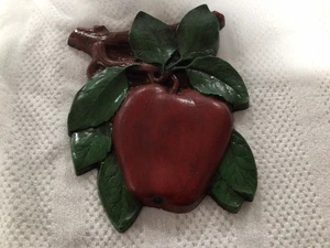 Large 11" Vintage Chalkware Apple Plaque Wall Decor - Picture 1 of 3