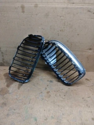2011 BMW 328i Grille OEM White 51117198906 Used 114K Miles 4DR Sedan - Imagem 1 de 4