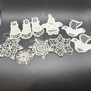 10 decorazioni natalizie vintage all'uncinetto pizzo amidato fiocchi di neve, uccellino e babbo natale - Foto 1 di 8