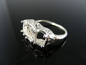 5531 STERLING SILVER RING SETTING, 1-8X6 & 2-7X5 MM OVAL GEMSTONE, SIZE 5.75 - Picture 1 of 3