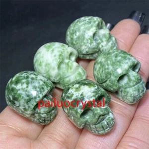 5 Stck. Natürlicher Qinghai Jade Schädel Quarz Kristall Schädel Anhänger Reiki Heilung 1" - Bild 1 von 12