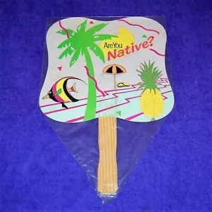 VINTAGE ROYAL LAHAINA RESORT ON MAUI FAN-SHAPED TROPICAL COCKTAIL MENU TIKI POP - Picture 1 of 5
