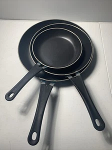 Tramontina Porzellan Emaille 3 Bratpfannen Set 12-10-8" Silikon Griff - Bild 1 von 6