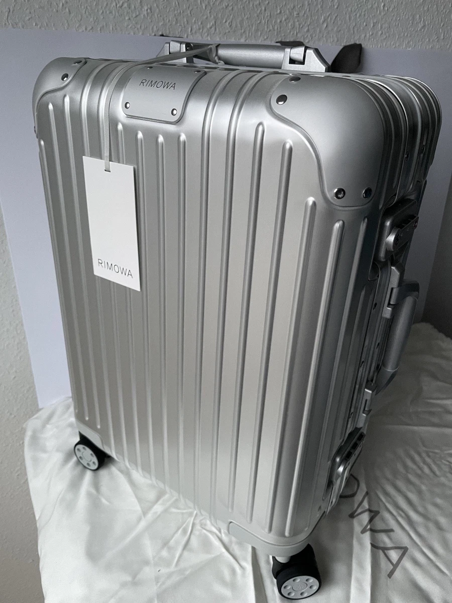 RIMOWA 19