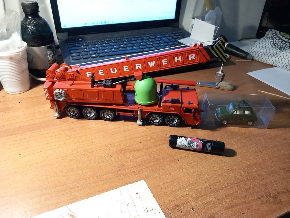 SIKU 4010 Gru Idraulica Vigili Del Fuoco Made In Germany - Immagine 1 di 4