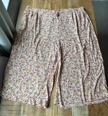 Pantalones cortos para mujer Torrid 6 florales tiro alto pierna ancha talla 5X *defecto Foto 1 de 4