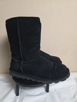 Bear Paw Gray Suede Women Boots Size 9 Black And Fur Lined  - Image 1 of 4