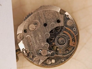 EB 8340-67 Movimento Orologio Svizzero Completo (Quadrante Tara) - Foto 1 di 3