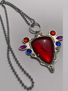 Jojo's Bizarre Adventure Super Red Stone of Aja Necklaces Cosplay Prop Pendant - Picture 1 of 10